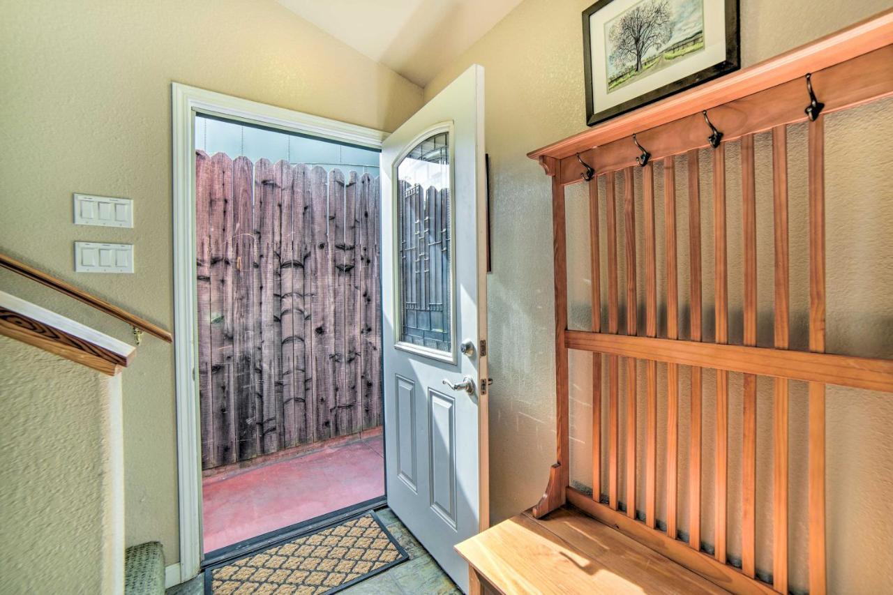Hilltop Loft Ukiah Vacation Rental! Buitenkant foto