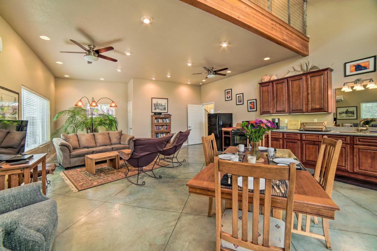 Hilltop Loft Ukiah Vacation Rental! Buitenkant foto